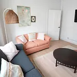 Beautiful Family Home In The Heart Of Swansea