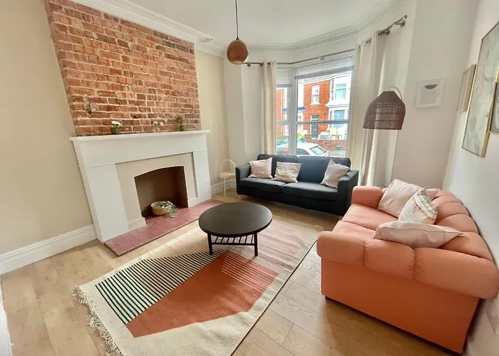 Beautiful Family Home In The Heart Of Swansea